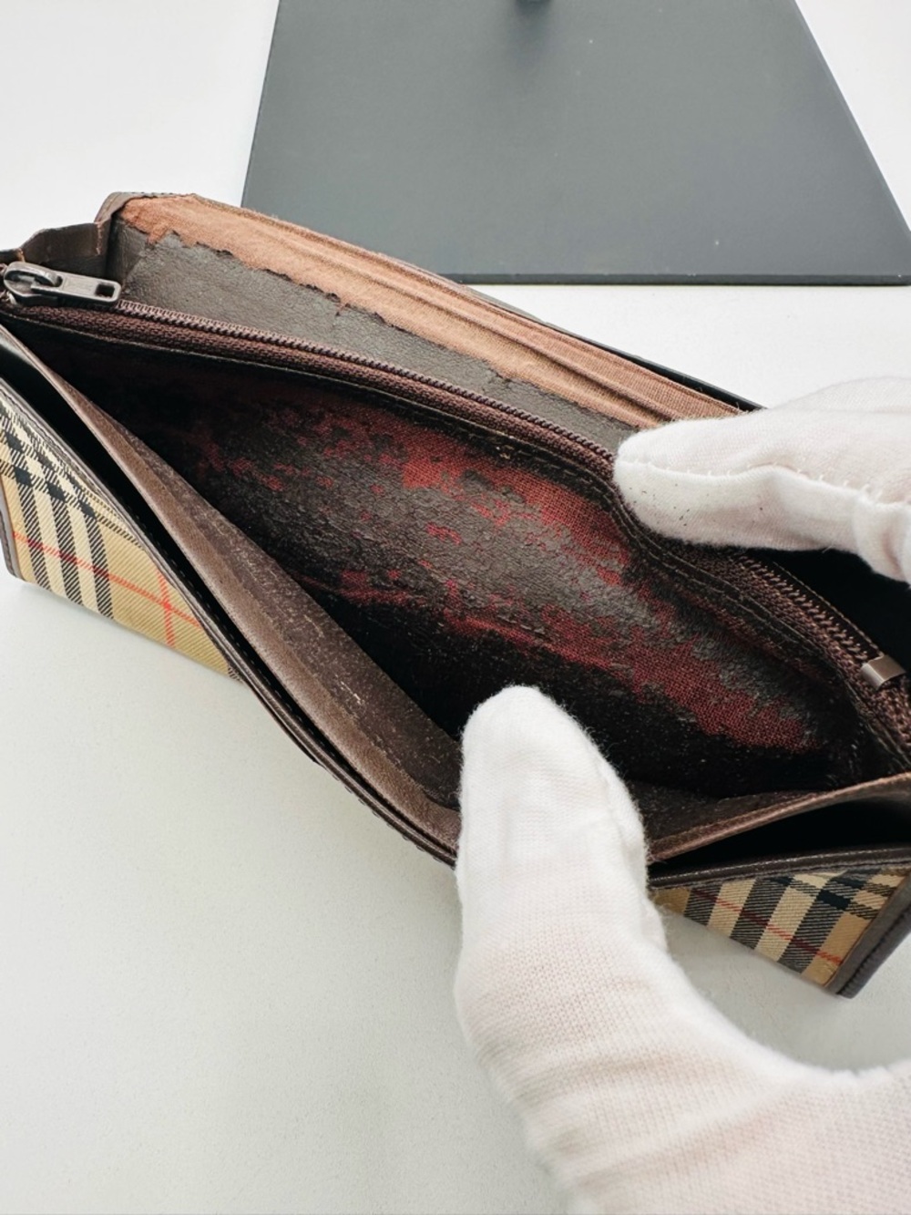 Burberry Vintage Long Plaid Wallet - Picture 7 of 12